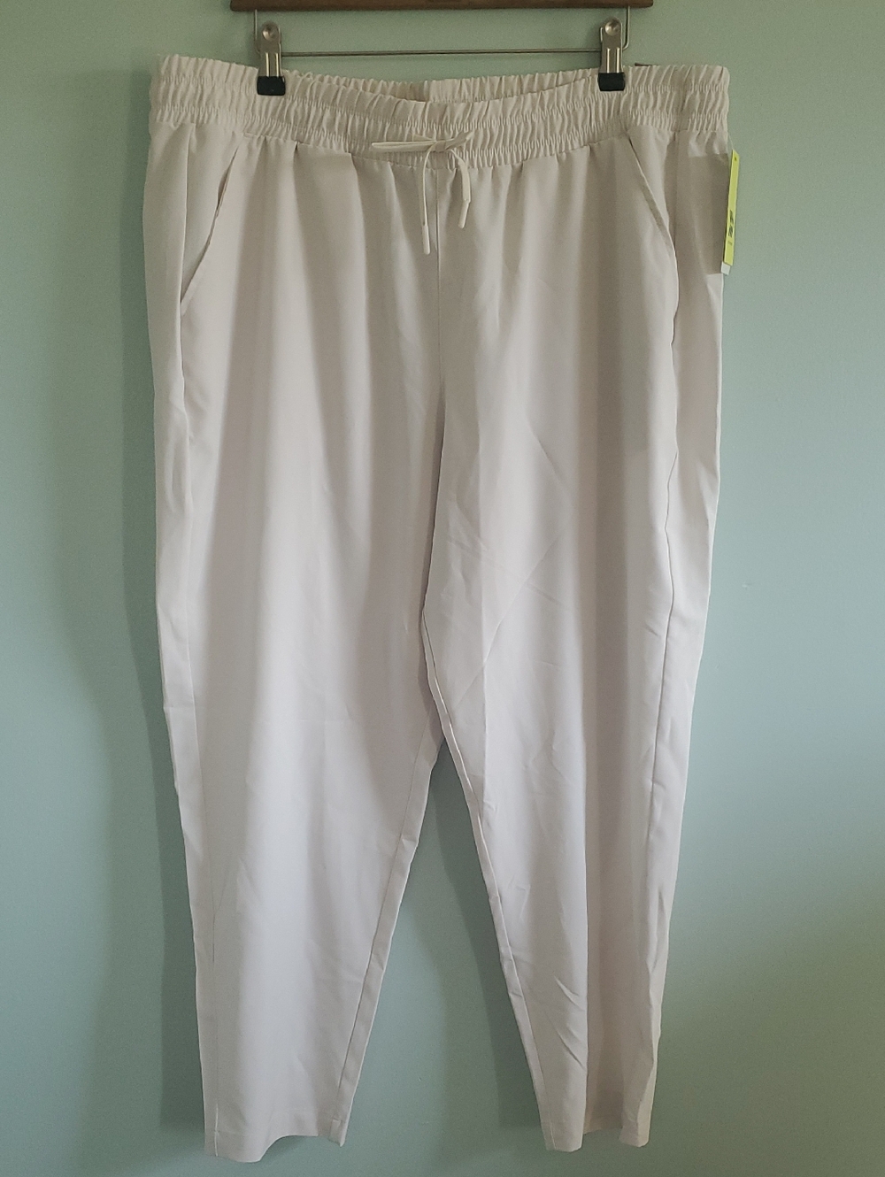 Women's Cream Elastic-Waist Dress Pants - Modern Tapered Fit